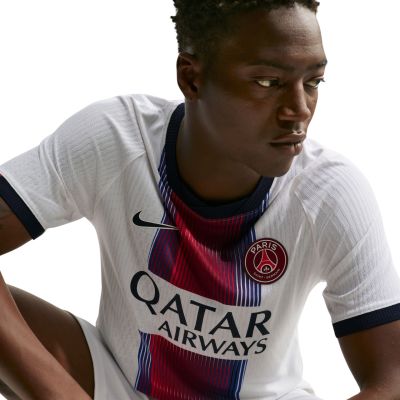 8. Nike Paris Saint-Germain Auswärtstrikot 2026/27 Herren Weiß II1788 101