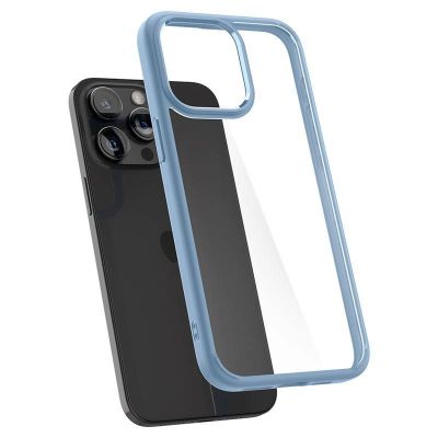 2. Spigen Crystal Hybrid-Hülle für iPhone 15 Pro Max – transparent und blau
