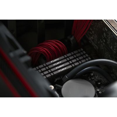 7. KINGSTON FURY Renegade DDR4 32GB 3600MHz CL16 (Kit x2) Schwarz