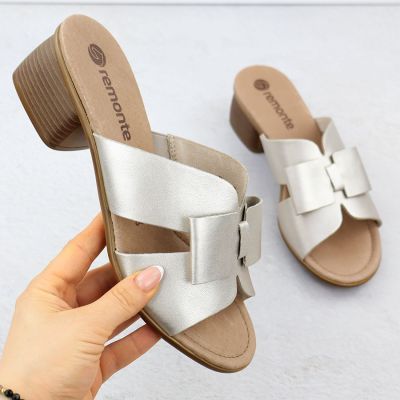 2. Damen-Lederpantoletten mit Blockabsatz, goldfarben, Remonte R8759-90