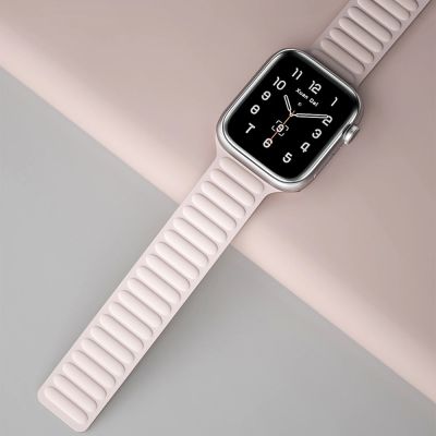 3. Magnetarmband für Apple Watch 45 mm, Rot