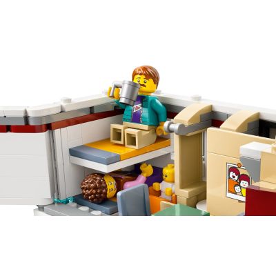 13. LEGO CITY 60454 Abenteuer-Wohnmobilurlaub