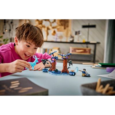 9. LEGO Harry Potter 76475 – Verbotener Wald: Expecto Patronum