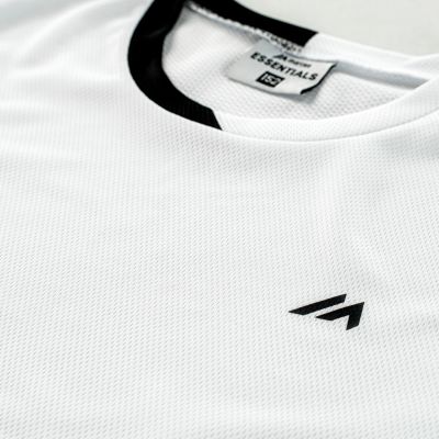6. Martes Essentials Liberos Jr 92800338004 T-Shirt