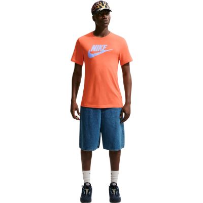6. Nike NSW T-Shirt Icon Futura Orange AR5004 835