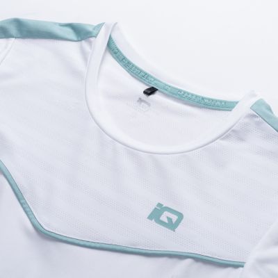 4. IQ Ikaria Wmns W Tennisshirt