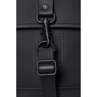 9. Rains Wasserdichter Rucksack 12200 01