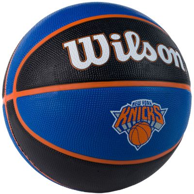 2. Wilson NBA-Team New York Knicks Ball WTB1300XBNYK