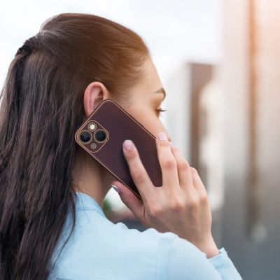 13. Dux Ducis Yolo Apple iPhone 14 Plus Purple