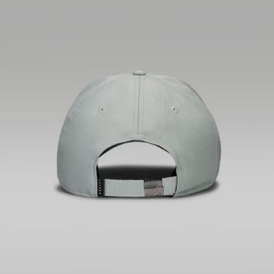 3. Air Jordan Rise Structured Metal Jumpman Cap Grau - HM5750-077