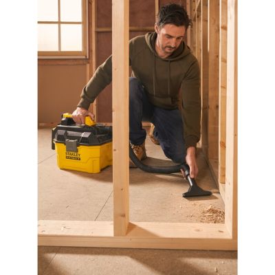 2. Stanley FATMAX SFMCV002B-XJ Staubsauger, 7,5-Liter-Trommelsauger, beutellos, für Trocken- und Nasssauganlagen