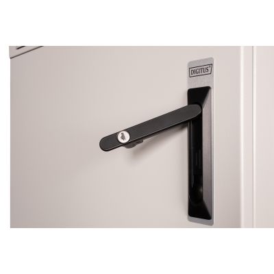 4. Digitus 19" 7HE Wand-Netzwerkschrank 600x450 mm, Volltür, grau, ungeteilt, montiert, IP55, 100 kg