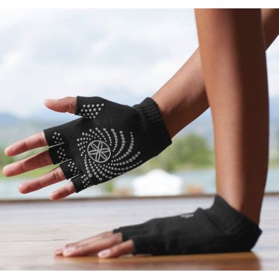 10. Gaiam Fingerlose Anti-Rutsch-Handschuhe 54029