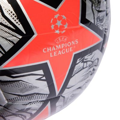 7. adidas UCL Club IN9329 Fußball