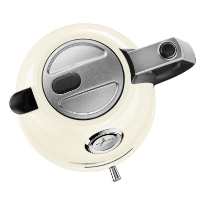 4. KitchenAid 5KEK1522EAC Wasserkocher
