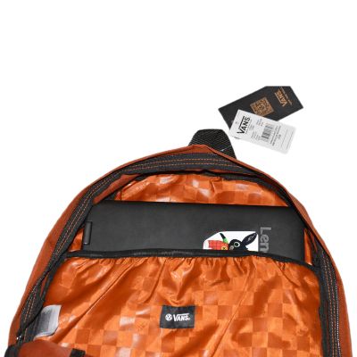 9. VANS Realm Rucksack Lebkuchen 22 L - VN0A3UI6CKN1
