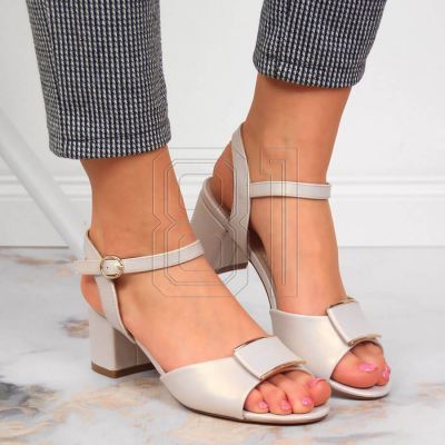 7. Sergio Leone W SK139F beige Sandalen mit Blockabsatz 