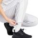 5. adidas Essentials 3-Streifen Fleece Loose-Fit Hose IN6178