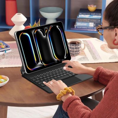 10. Tech-Protect SmartCase Magnetisch für iPad Pro 13" 7/8" 2024-2025 - Schwarz