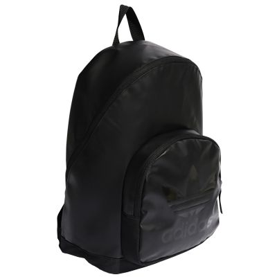 3. Adidas Adicolor Archive Rucksack IB9304