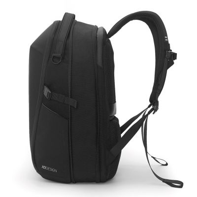 12. XD DESIGN BIZZ RUCKSACK SCHWARZ P/N: P705.931