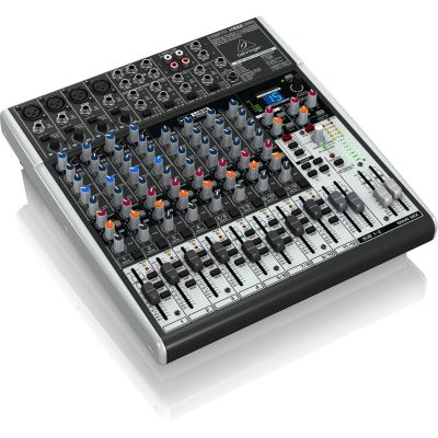 3. Behringer X1622USB - Audiomixer