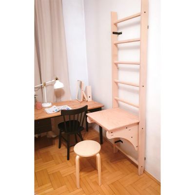 23. Eine Tischabdeckung für eine Holzleiter für eine Klimmzugstange Bank K BT204