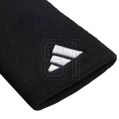 4. adidas Tennis WB L Armband IC3568