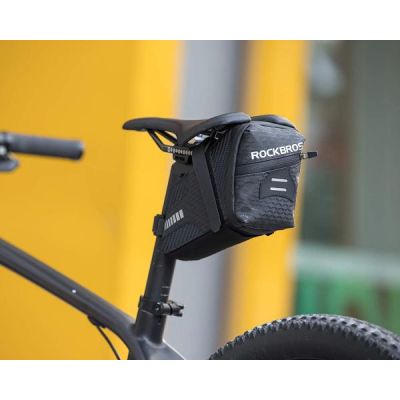 5. Rockbros Satteltasche 1,5 l, schwarz