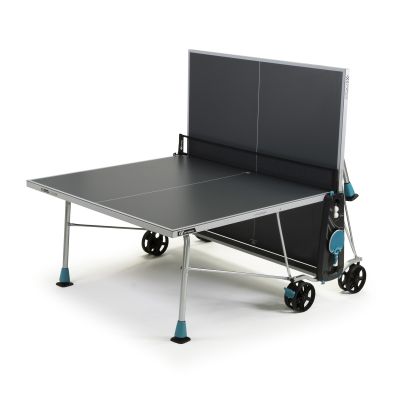 13. Cornilleau 200X Outdoor-Tischtennisplatte 11501