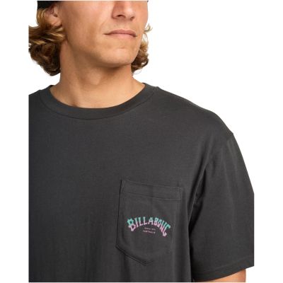 3. Billabong Stacked Arch Tee EBYZT00175-WAA Schwarz M