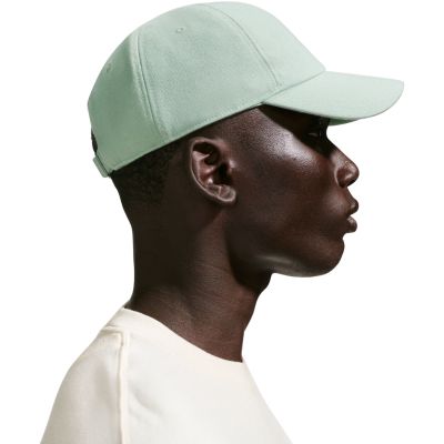 6. Nike Club Cap Grün FZ5698 007