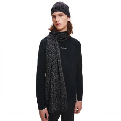 8. Calvin Klein Shadow Monogram Mütze + Schal M K50K507498