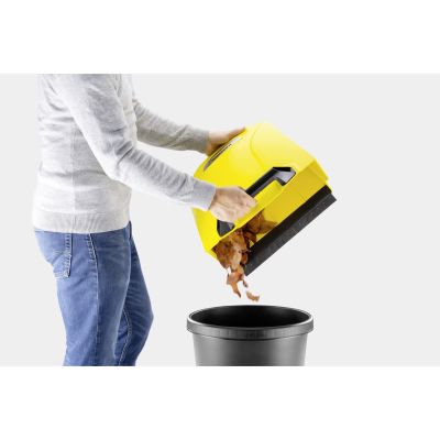 6. KÄCHER S4 Twin 2-in-1 Kehrmaschine 1.766-365.0