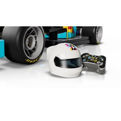 8. LEGO Speed Champions 77258 - F1 Academy Bolide