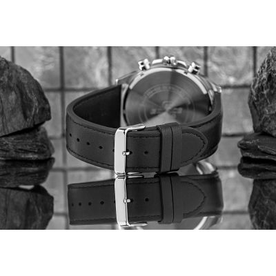 6. Herrenuhr CASIO EDIFICE EFV-620L-1AVUEF + Box