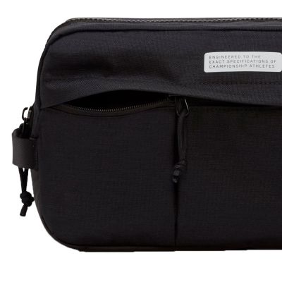 6. Nike Academy Schuhtasche DC2648-010