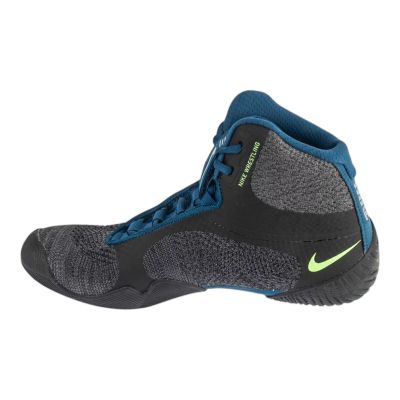 2. Nike Tawa CI2952-004 Grau 42