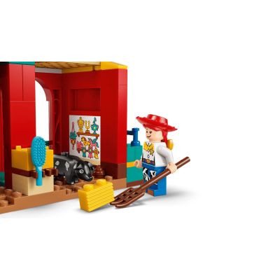 7. LEGO DISNEY 43304 Blazes Pferderanch