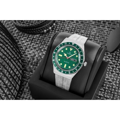 5. TIMEX Q Reissue TW2U61700 Herrenuhr + Box