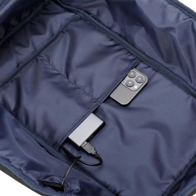 14. MODECOM LAPTOP-RUCKSACK 15,6" CREATIVE