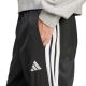 5. adidas 3-Streifen Tricot Regular Tapered Pants M JI8809