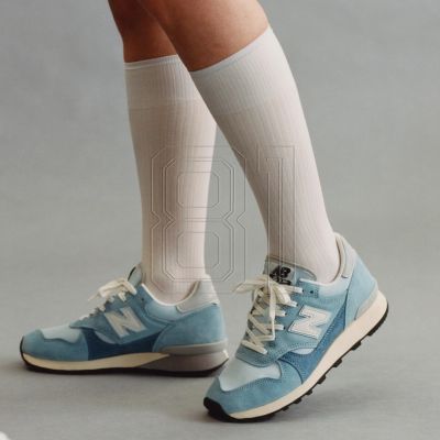 10. New Balance M475VTG Schuhe