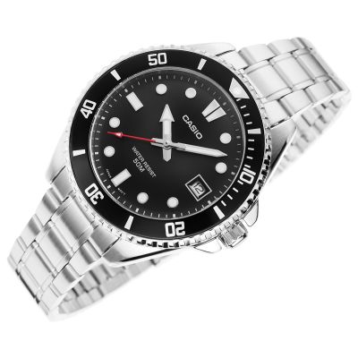 4. Herrenuhr CASIO MDV-10D-1A1VEF + Box