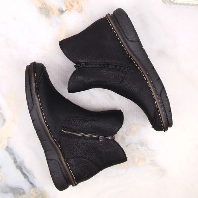 41. Bequeme isolierte Stiefeletten Rieker W RKR612 schwarz