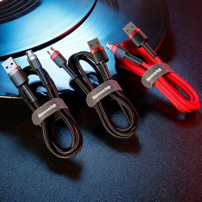 9. Baseus Cafule Cable strapazierfähiges Nylonkabel USB / Micro USB 2A 3M schwarz-rot (CAMKLF-H91)