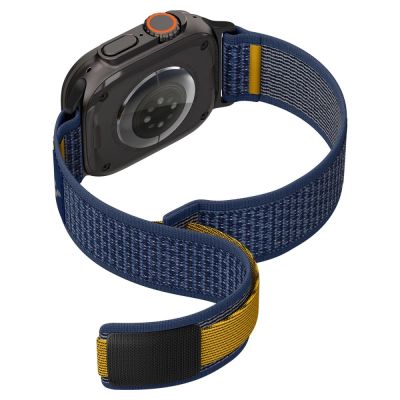 8. Spigen Athlex Air Strap für Apple Watch 44 / 45 / 46 / 49 mm - Marineblau