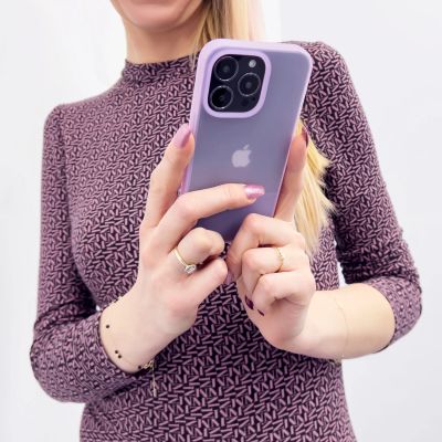 14. Kingxbar Plain Series Hülle für iPhone 13 Pro Silikonhülle Pink