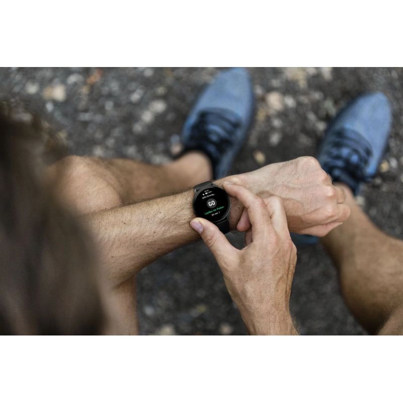 12. Hama 8900 GPS AMOLED Smartwatch 1,43 Zoll mit Silikonarmband - Schwarz