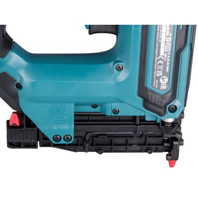 22. Makita DPT353Z Akku-Nagler/Hefter